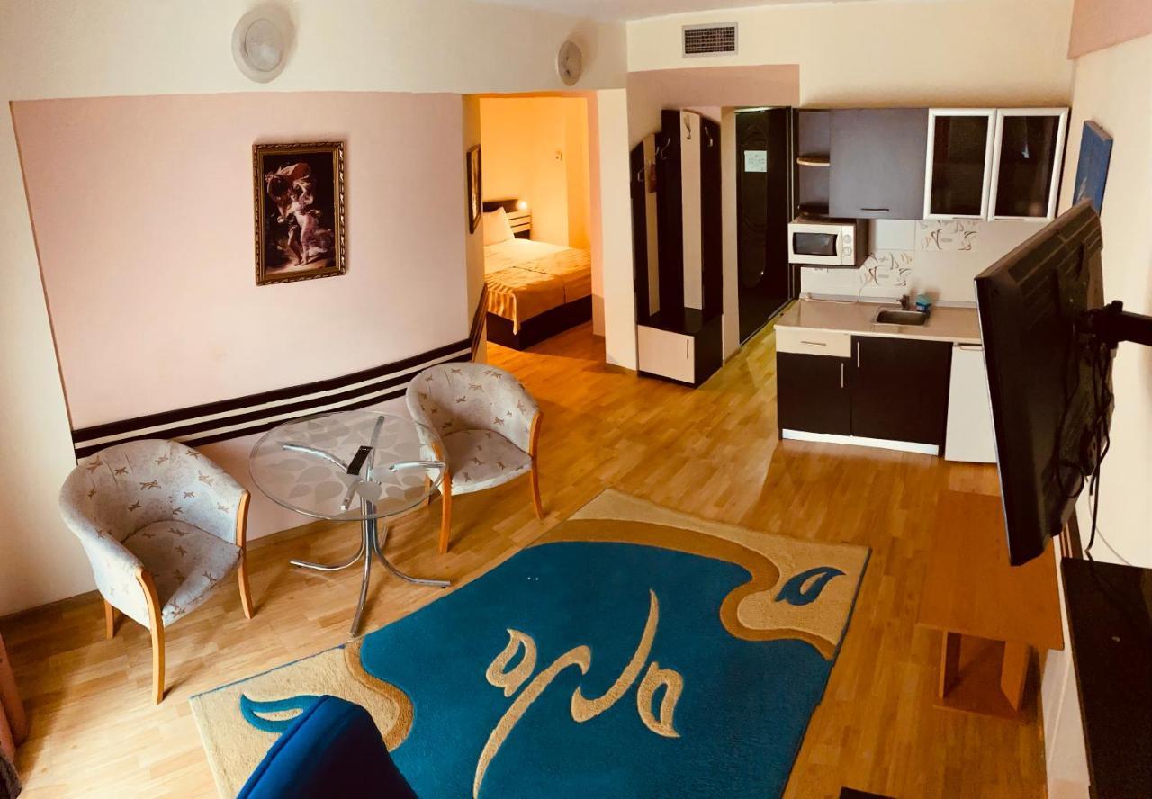 Hotel Zimbru 이아시 외부 사진