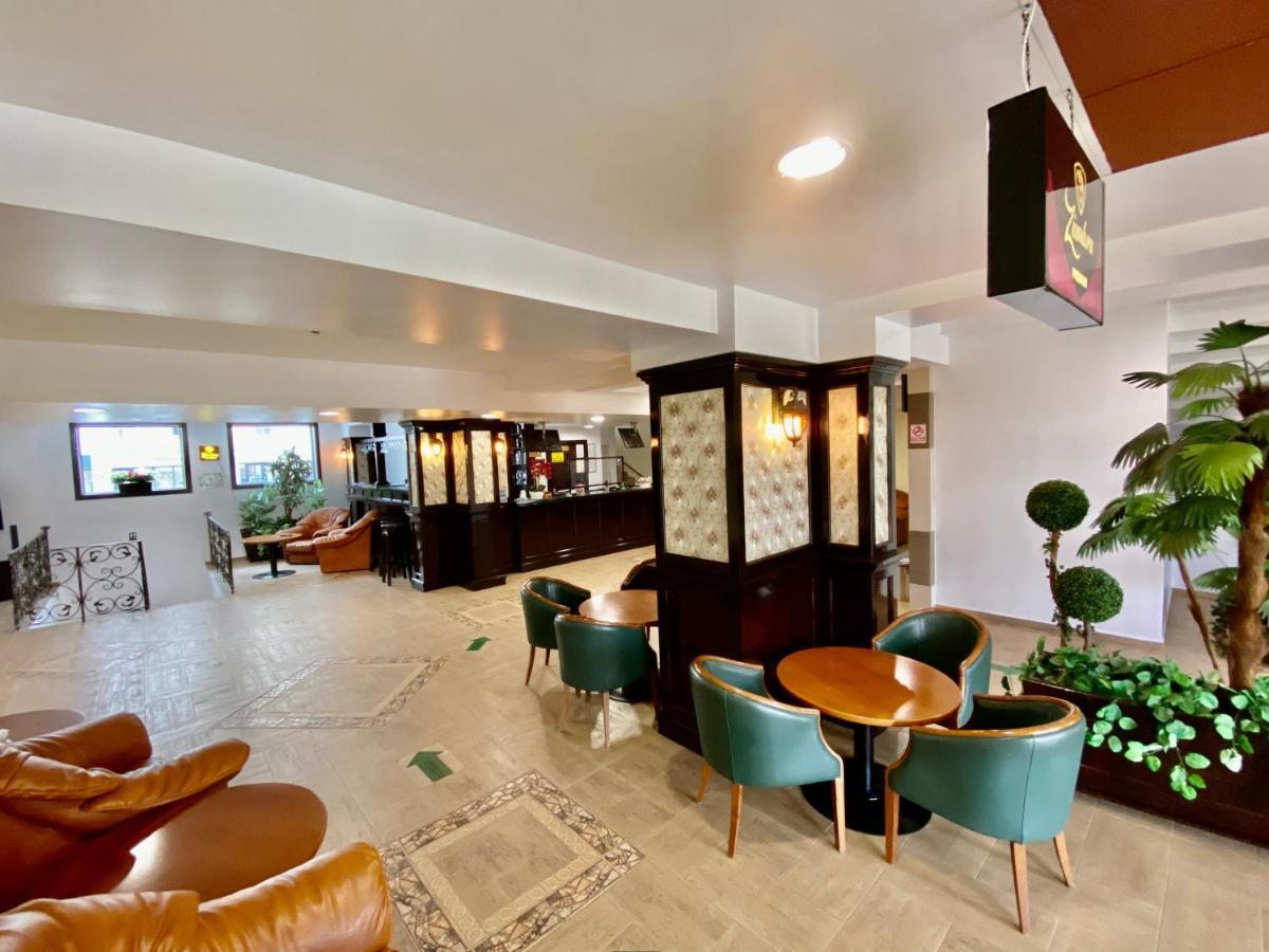 Hotel Zimbru 이아시 외부 사진